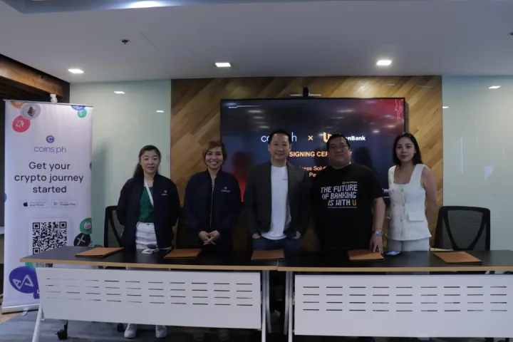 IN PHOTO: Representatives from both parties gather for MoA signing. (From left) Lily Chen, Coins.ph CFO; Jen Bilango, Coins.ph country manager; David Kao, Coins.ph president; Bamm Bamm Roxas, UnionBank SVP and sales director; and Erika Dizon-Go, UnionBank SVP, Fintech Business Group and Open Finance and Digital Services Center of Excellence head.